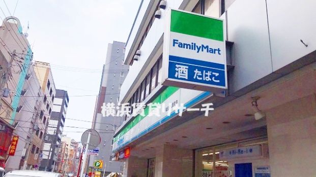 ファミリーマート和田屋松影町店の画像