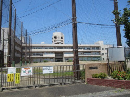 横浜市立寛政中学校の画像