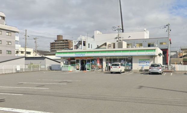 ファミリーマート 和歌山土佐町店の画像