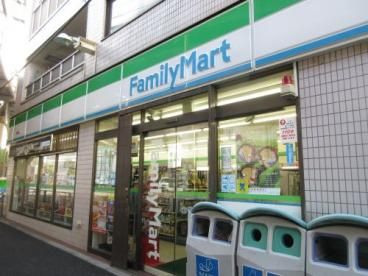 ファミリーマート 町屋店の画像