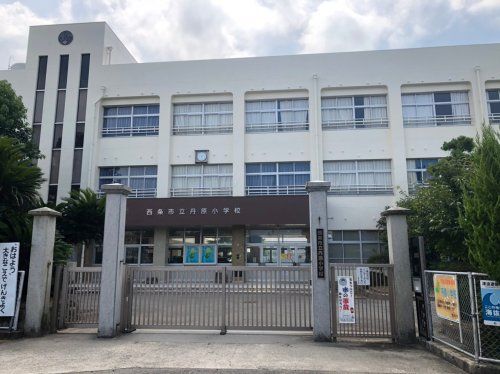 丹原小学校の画像