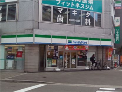 ファミリーマート 南堀江三丁目店の画像