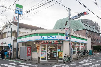 ファミリーマート 永福町駅南店の画像
