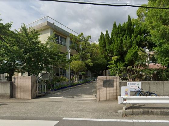 和歌山市立安原小学校の画像