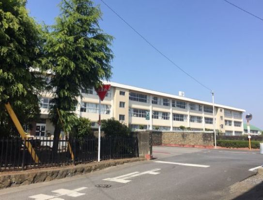 栃木市立岩舟中学校の画像