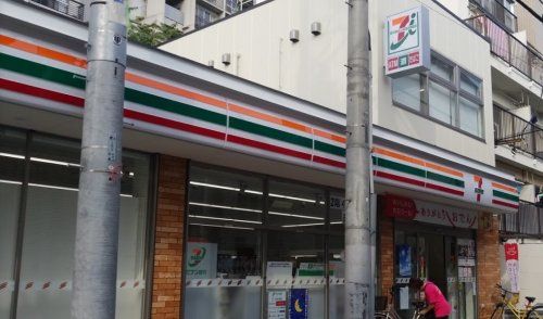 セブンイレブン 新宿大久保3丁目店の画像