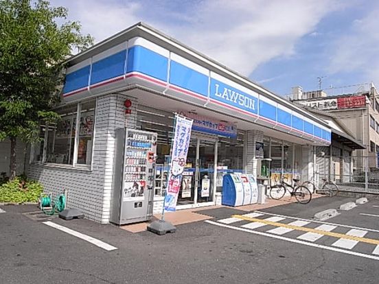 ローソン多田桜木2丁目店の画像