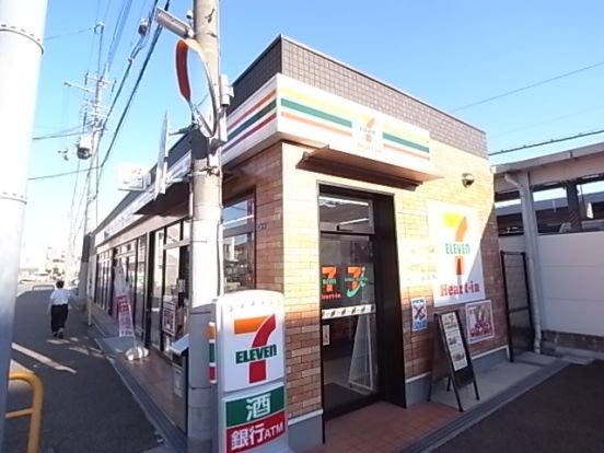 セブンイレブン ハートインJR中山寺駅北口店の画像
