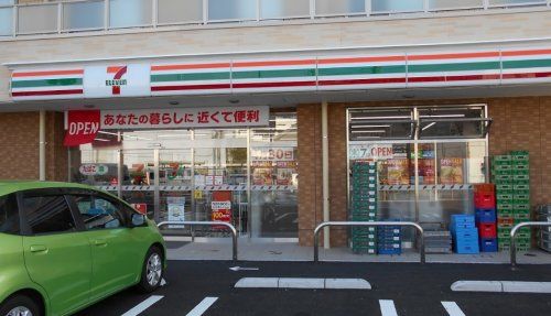 セブンイレブン 川崎矢上店の画像