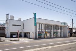 伊予銀行小松支店の画像