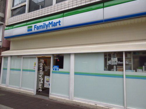 ファミリーマート　武蔵境駅北口店の画像