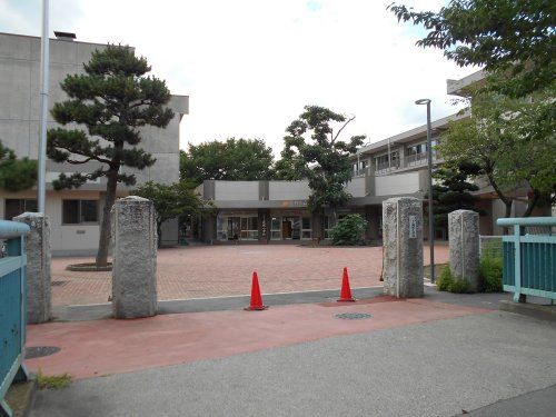 長野市立通明小学校の画像