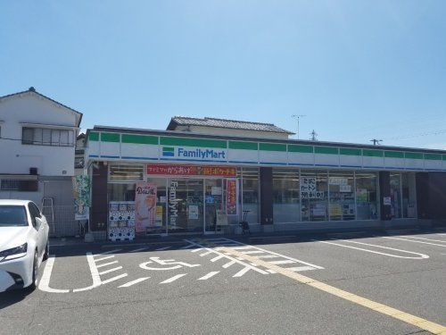 ファミリーマート 堺深井中町店の画像
