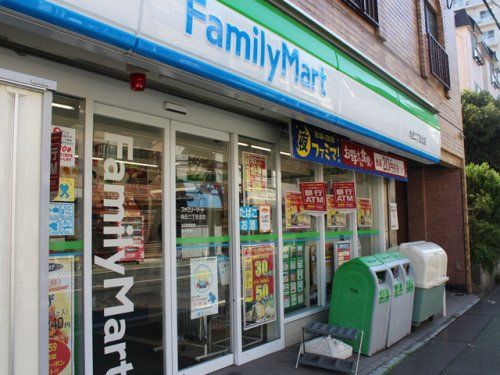 ファミリーマート 向丘二丁目北店の画像