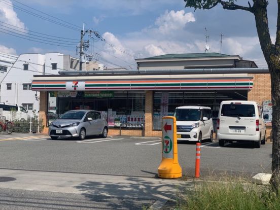 セブンイレブン 西宮若草町店の画像