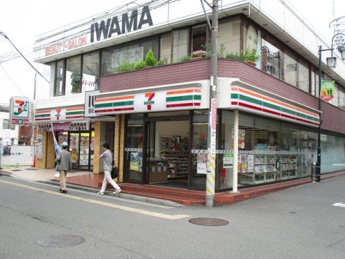 セブン-イレブン 横浜戸塚旭町通り店の画像