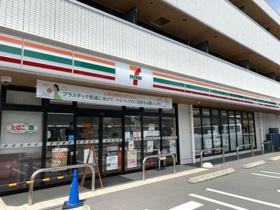 セブンイレブン 戸田市役所南通り店の画像