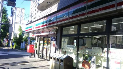 セブン-イレブン 杉並高井戸西店の画像