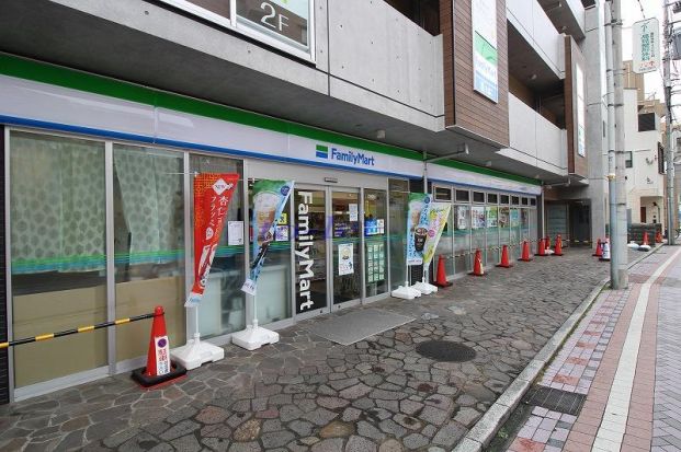 ファミリーマート法政通り店の画像