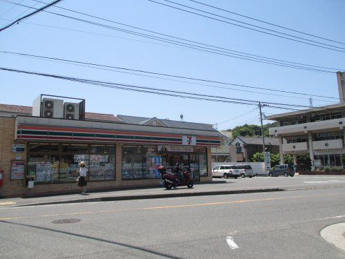 セブン-イレブン 鎌倉玉縄店の画像