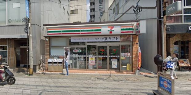 セブンイレブン 長崎鍛冶市通り店の画像