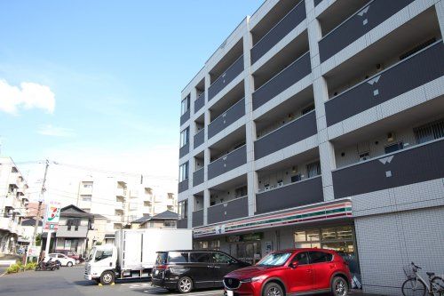 セブン-イレブン 横浜青葉総合庁舎前店の画像