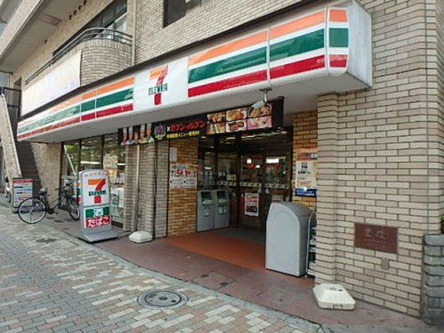 セブンイレブン 豊島北大塚2丁目店の画像