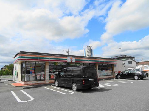 セブンイレブンさくら草川店の画像