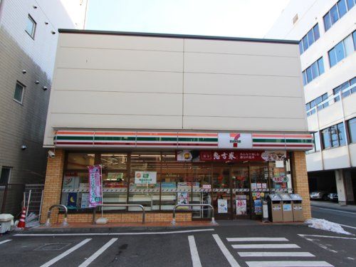 セブンイレブン 北区田端新町3丁目店の画像