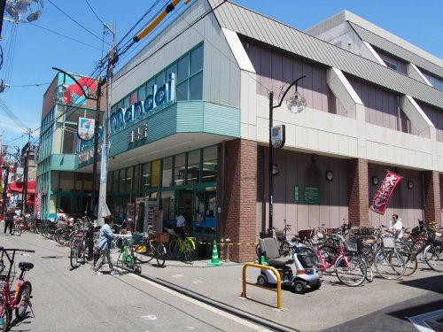 万代 田島店の画像
