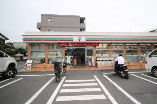 セブンイレブン川崎下小田中１丁目店の画像
