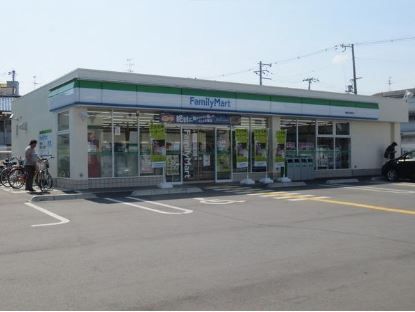 ファミリーマート 寝屋川寿町店の画像