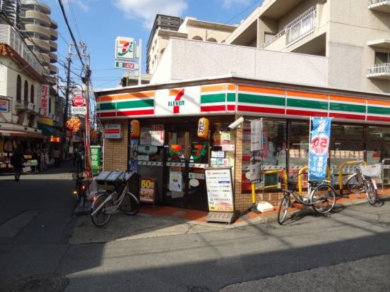 セブンイレブン 寝屋川香里南之町店の画像