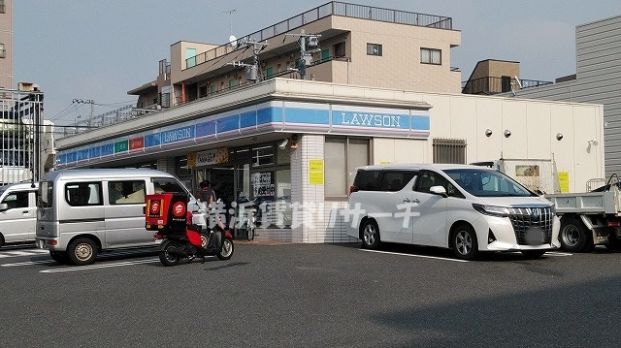 ローソン 横浜新子安店の画像