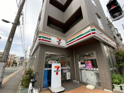 セブンイレブン 池袋4丁目店の画像