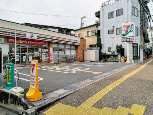 セブンイレブン 宝塚伊孑志3丁目店の画像