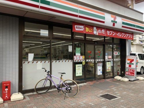 セブンイレブン北区赤羽北2丁目店の画像