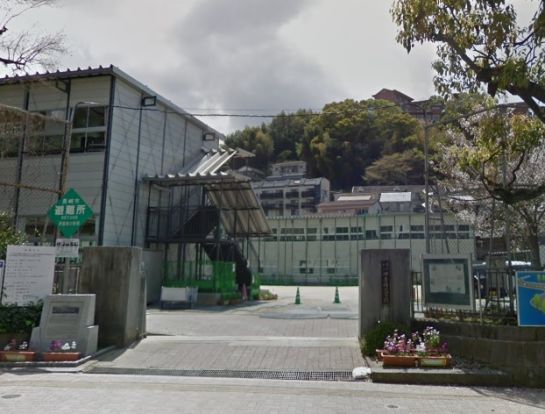 長崎市立伊良林小学校の画像