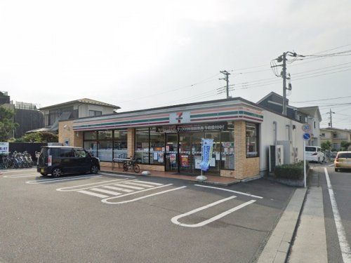 セブンイレブン 相模原相武台小前店の画像