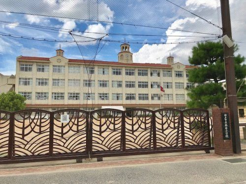 神戸市立本庄小学校の画像