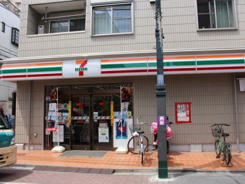 セブンイレブン 板橋仲宿商店街店の画像