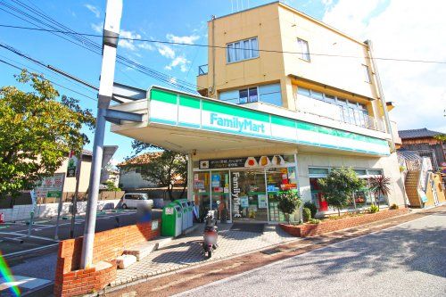 ファミリーマート 梶友西向日駅前店の画像