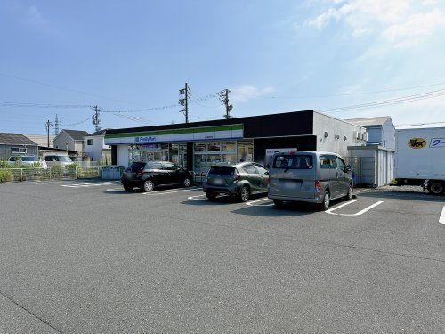 ファミリーマート 清水庵原町店の画像