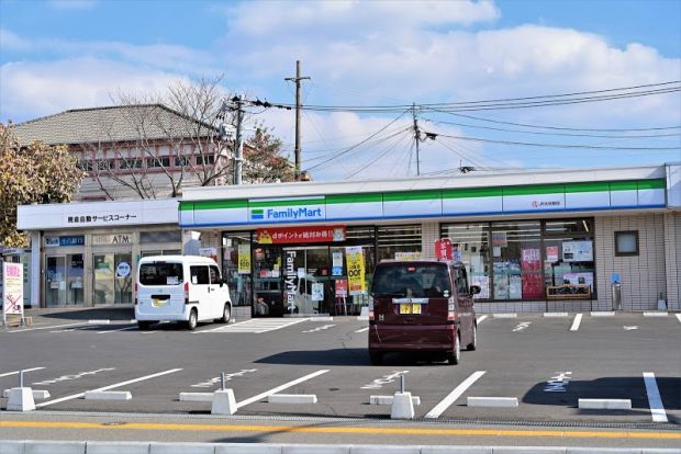 ファミリーマート JR大村駅店の画像