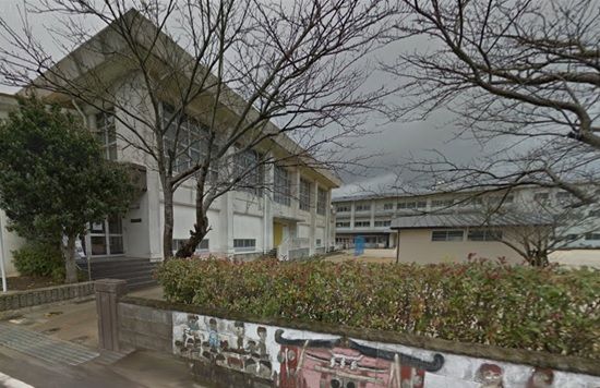 雲仙市立鶴田小学校の画像