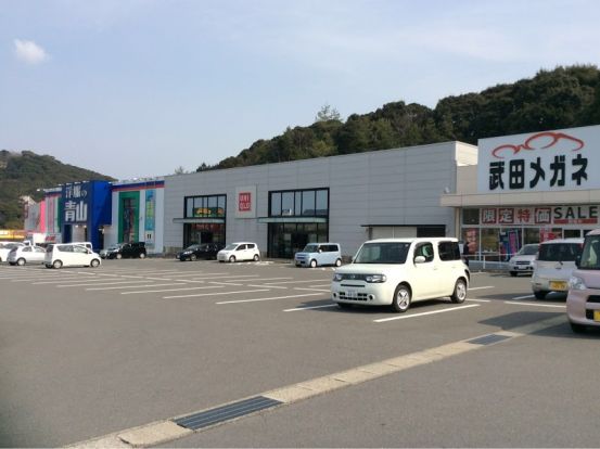 ユニクロ アクロスプラザ諫早店の画像