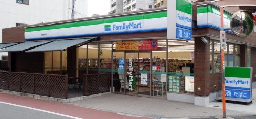 ファミリーマート 京橋駅西店の画像