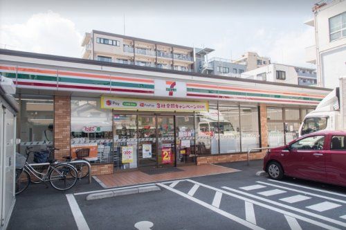 セブンイレブン 墨田東駒形3丁目店の画像