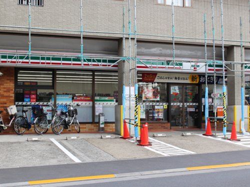 セブンイレブン 板橋成増店の画像