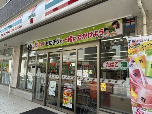 セブンイレブン 板橋徳丸1丁目店の画像